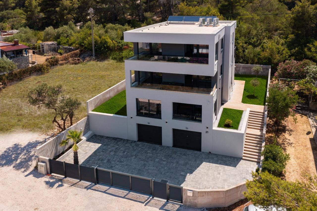 House & Home סלאטינה מראה חיצוני תמונה