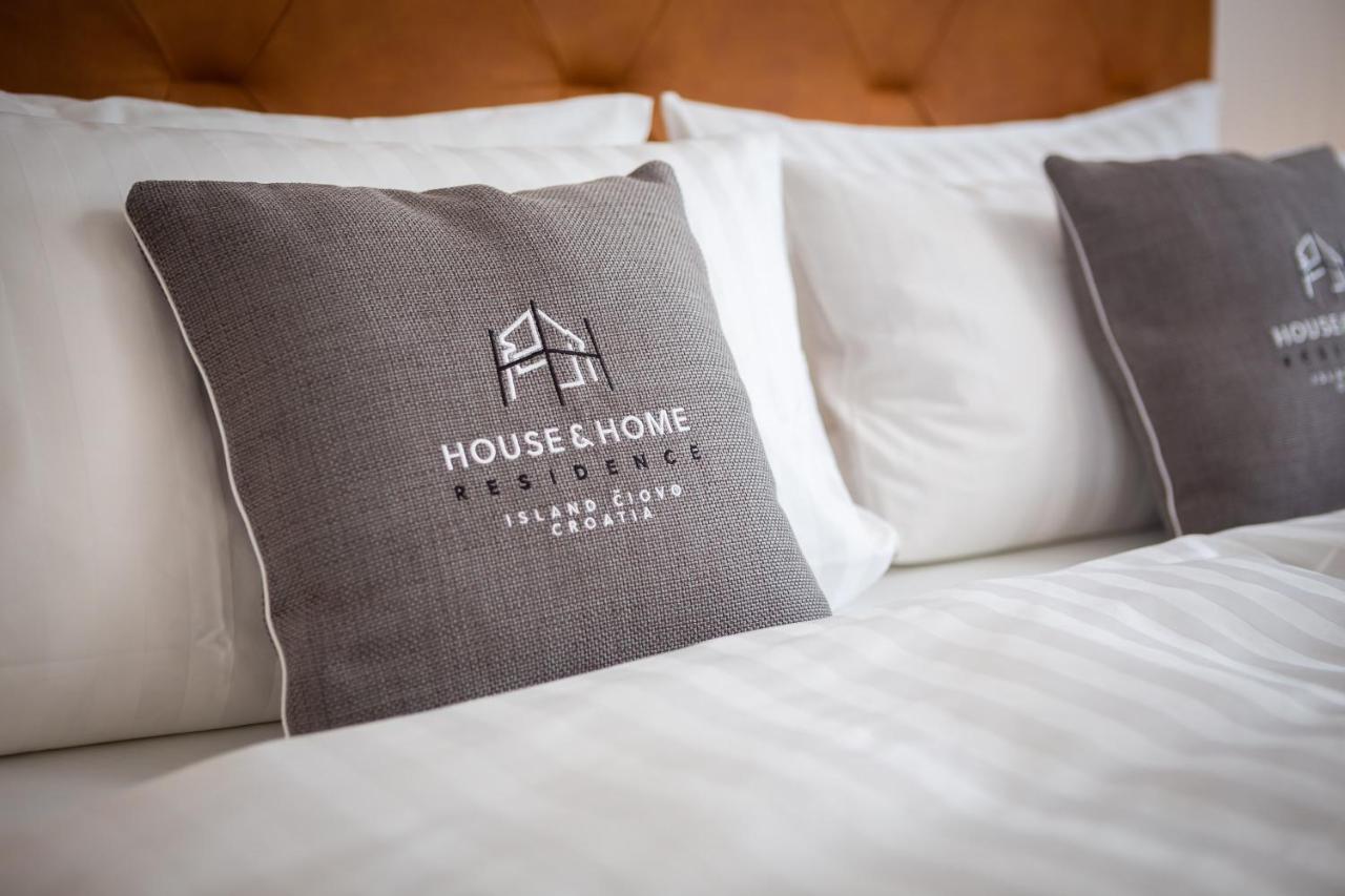House & Home סלאטינה מראה חיצוני תמונה